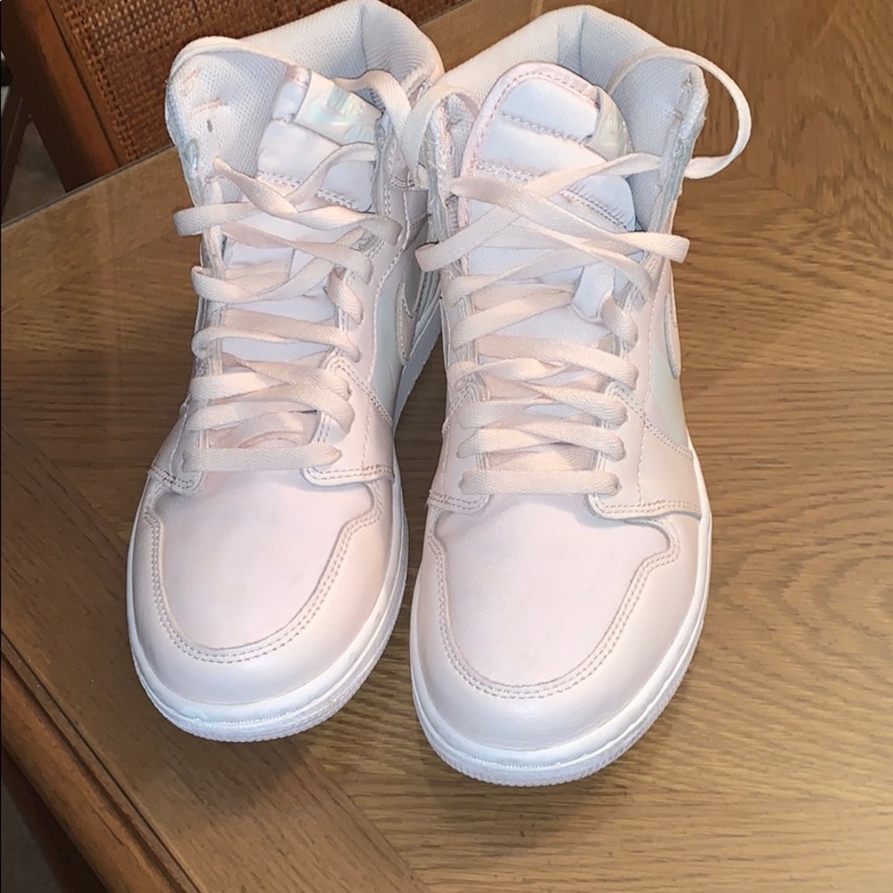 Jordan 1 light pink men size 8